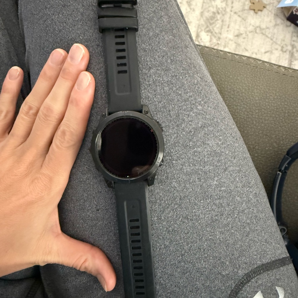 Black Garmin Fenix 7 Smartwatch